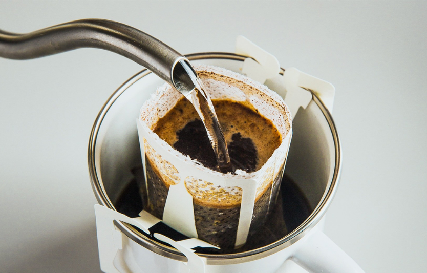 Кава в дріп-пакетах як правильно заварювати і навіщо вона потрібна